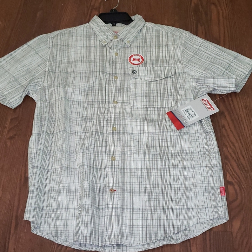 New coleman stretch poly shirt medium